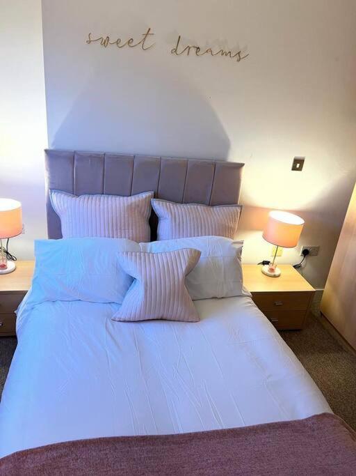Leeds Clarence Dock 2 Bedroom Apt Zewnętrze zdjęcie
