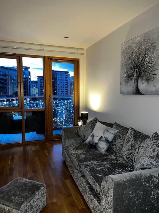 Leeds Clarence Dock 2 Bedroom Apt Zewnętrze zdjęcie