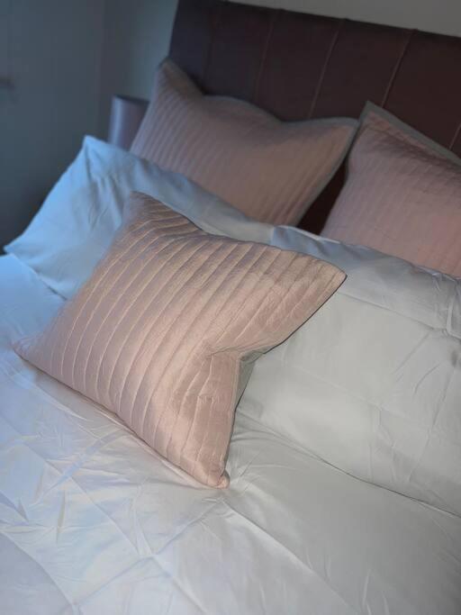 Leeds Clarence Dock 2 Bedroom Apt Zewnętrze zdjęcie